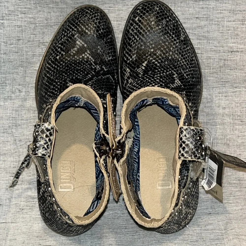 Dingo Clementine Leather Ankle Boots - Image 7