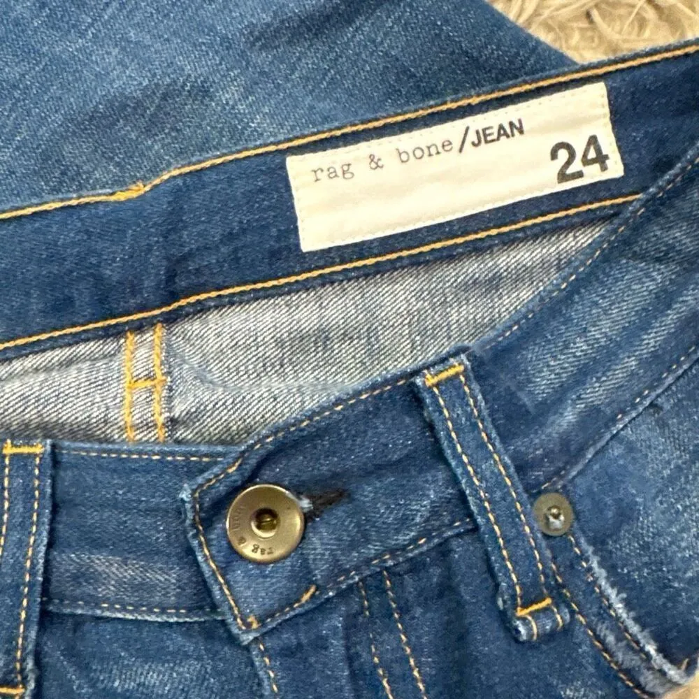 Rag & Bone distressed jeans size 24 - Image 3