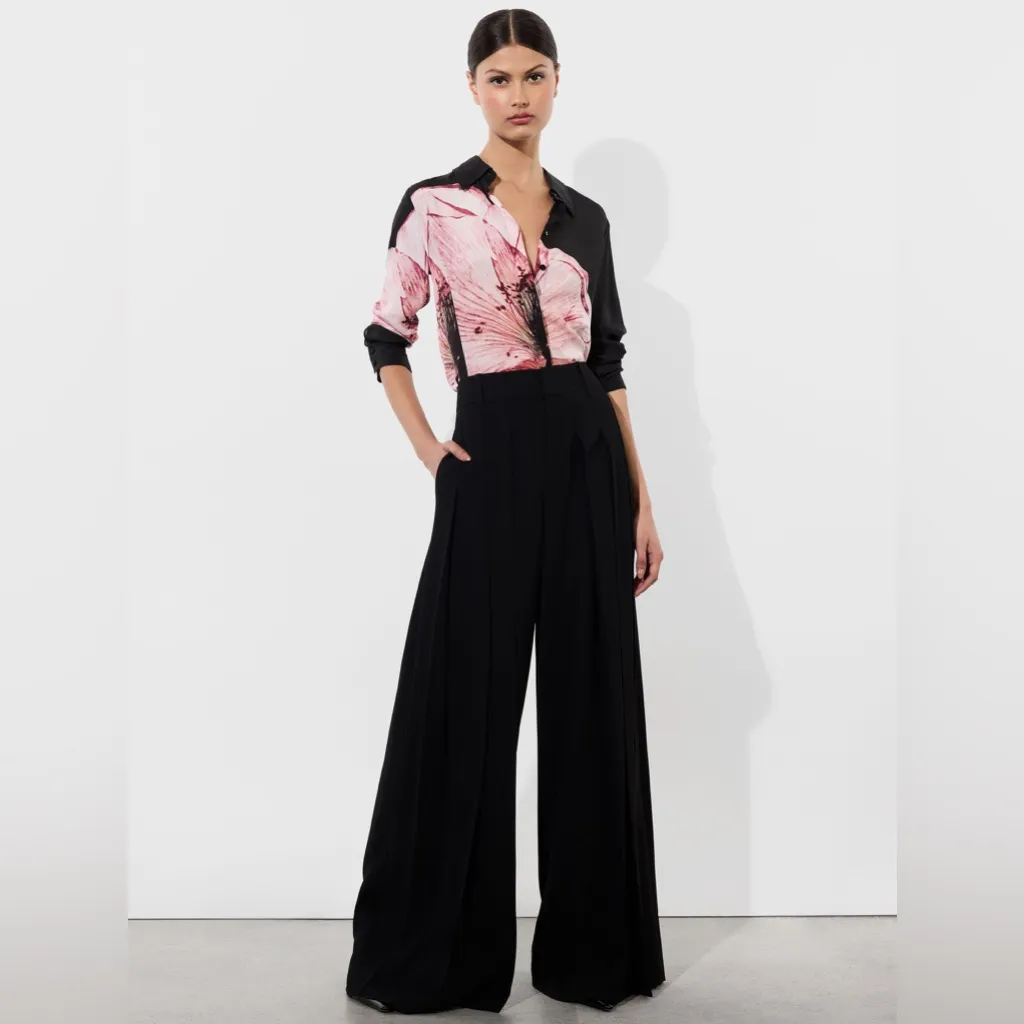 ALICE + OLIVIA WILLA SILK BLOUSE, Size Medium, $350 - Image 3