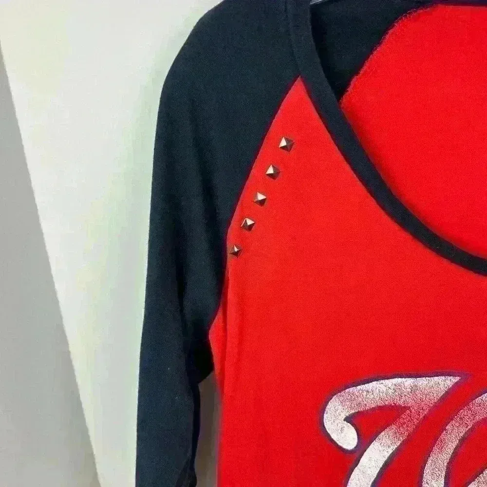 Washington Nationals 5th & Ocean Offical Merchandise Size Medium - Image 5