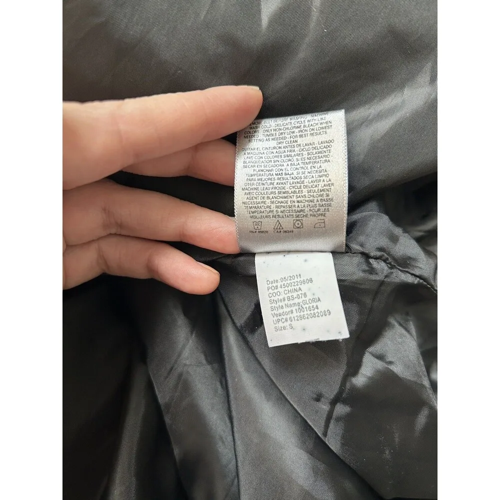 Women's Faux Fur Vest Size S - Image 6