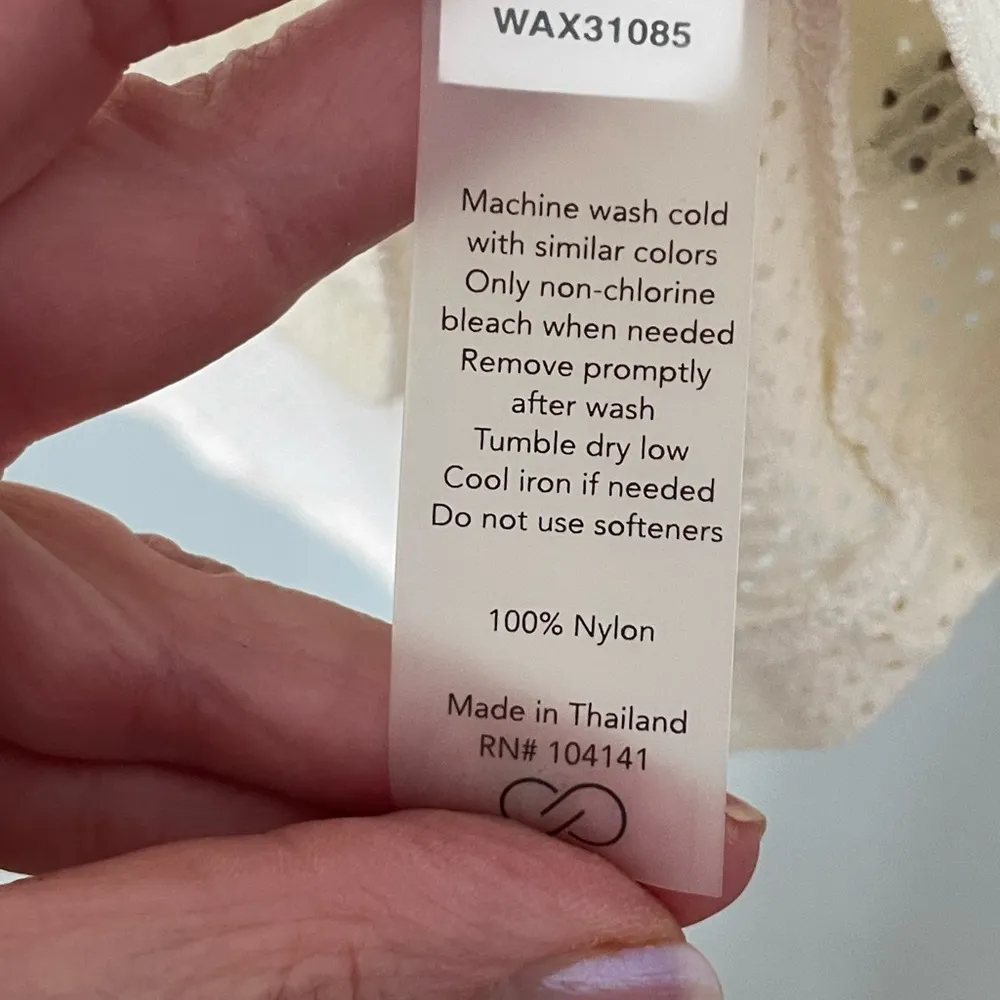 Calia by Carrie Underwood White Perforated Long Sleeve Top Sz Small - Image 5