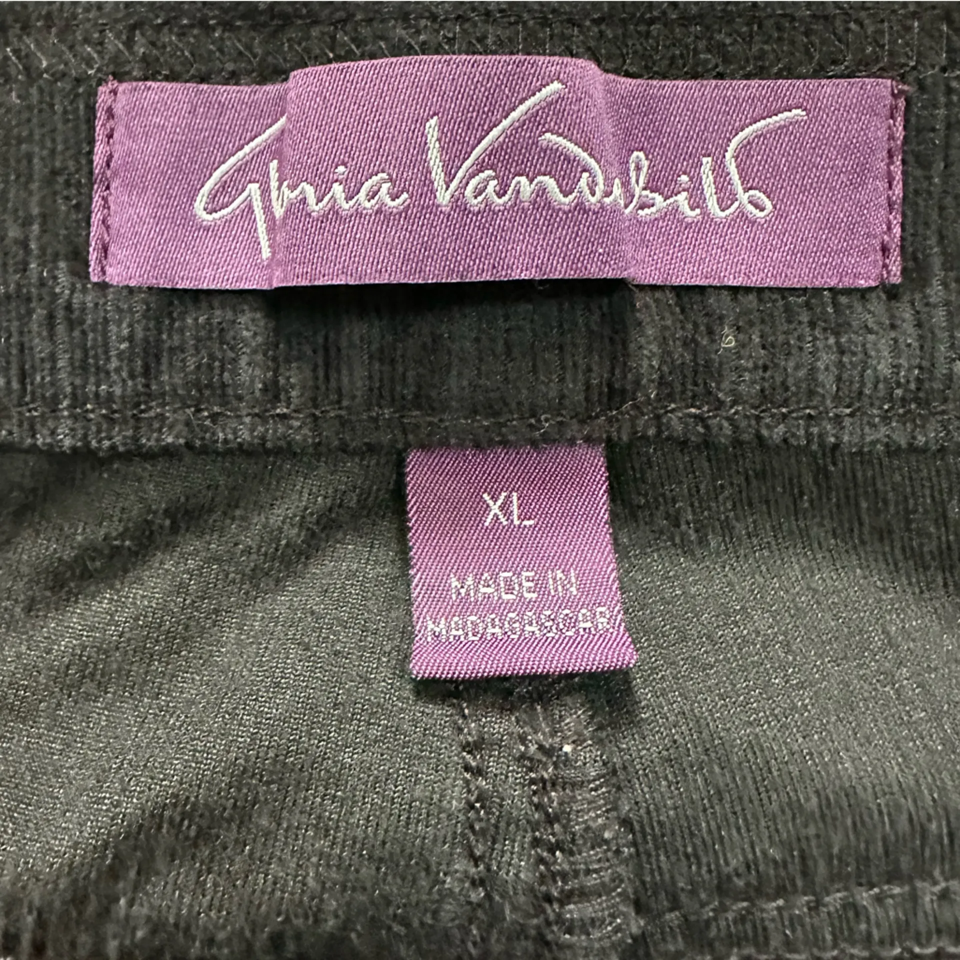 Gloria Vanderbilt Black Corduroy Pants size XL - Image 2