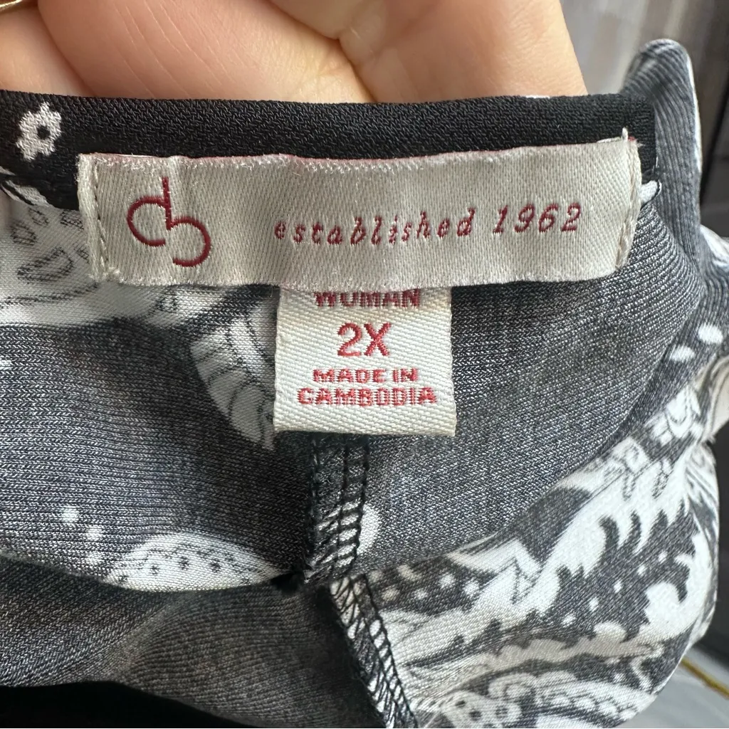 Paisley Print Sleeveless Top - Image 4