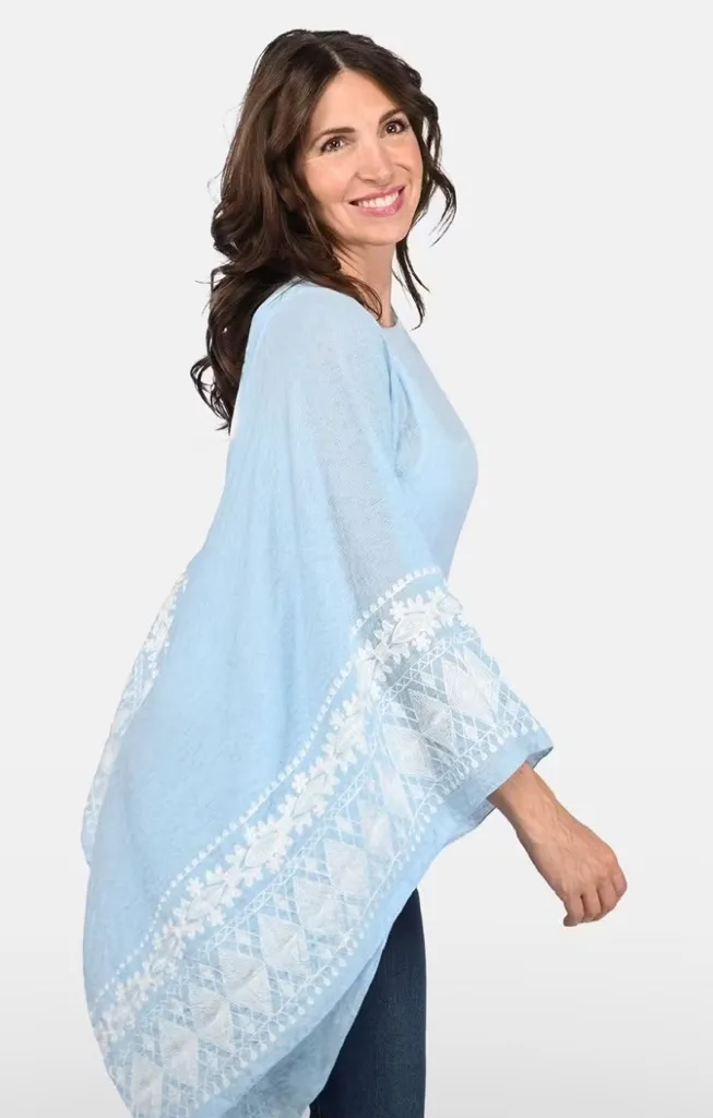 Coco + Carmen Light Blue White Embroider Poncho Cover-Up Blouse One Size Kaftan - Image 1