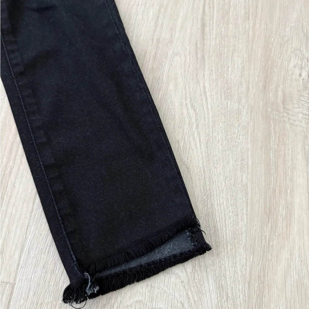 Blanqi Maternity Postpartum Belly Support Jeans | Black Distressed Raw Hem | 4 - Image 7