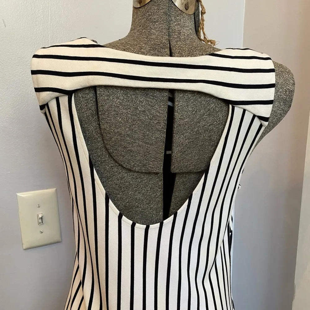 Madmen X Banana Republic Striped Cut Out Back Bodycon Dress - Size Large - Image 5
