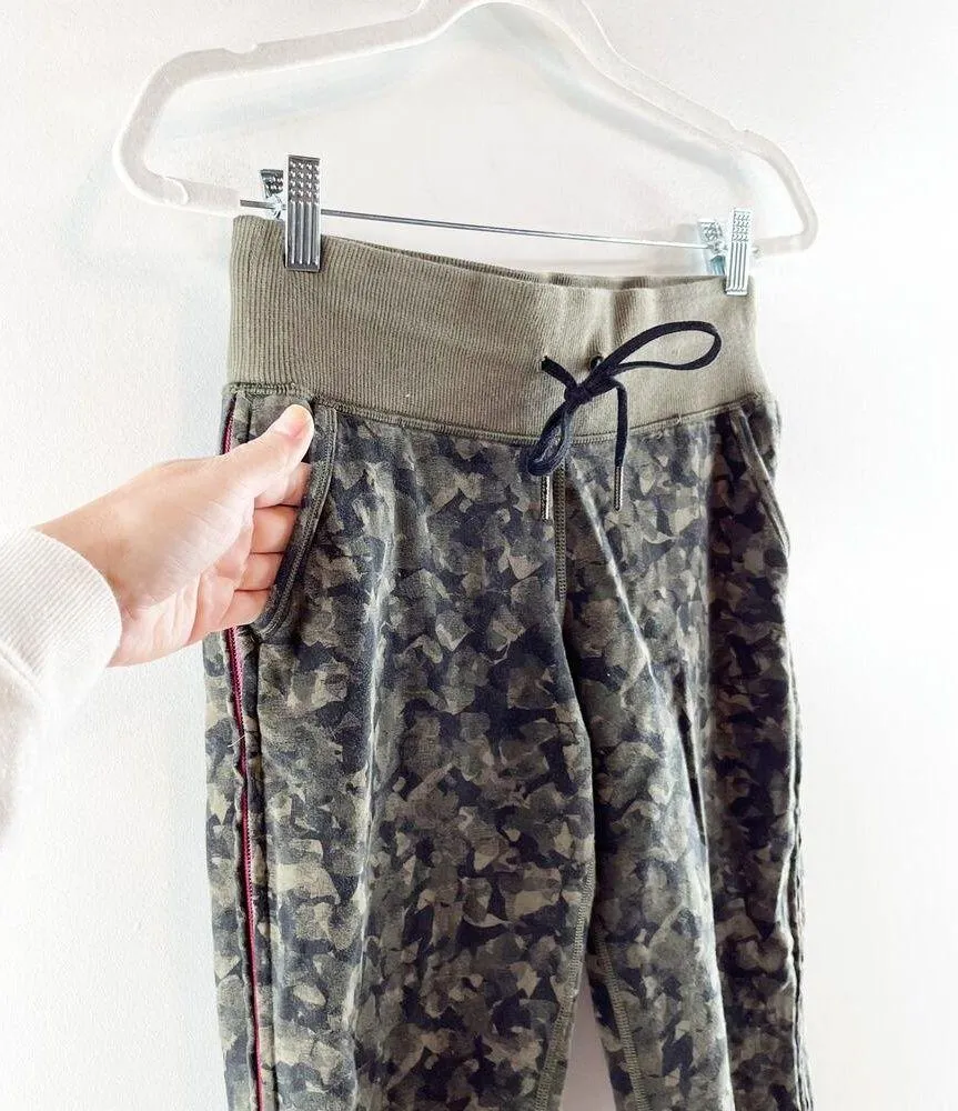Lululemon No Sweat High Rise Jogger Sweatpants Camo Forest Green 4 - Image 10