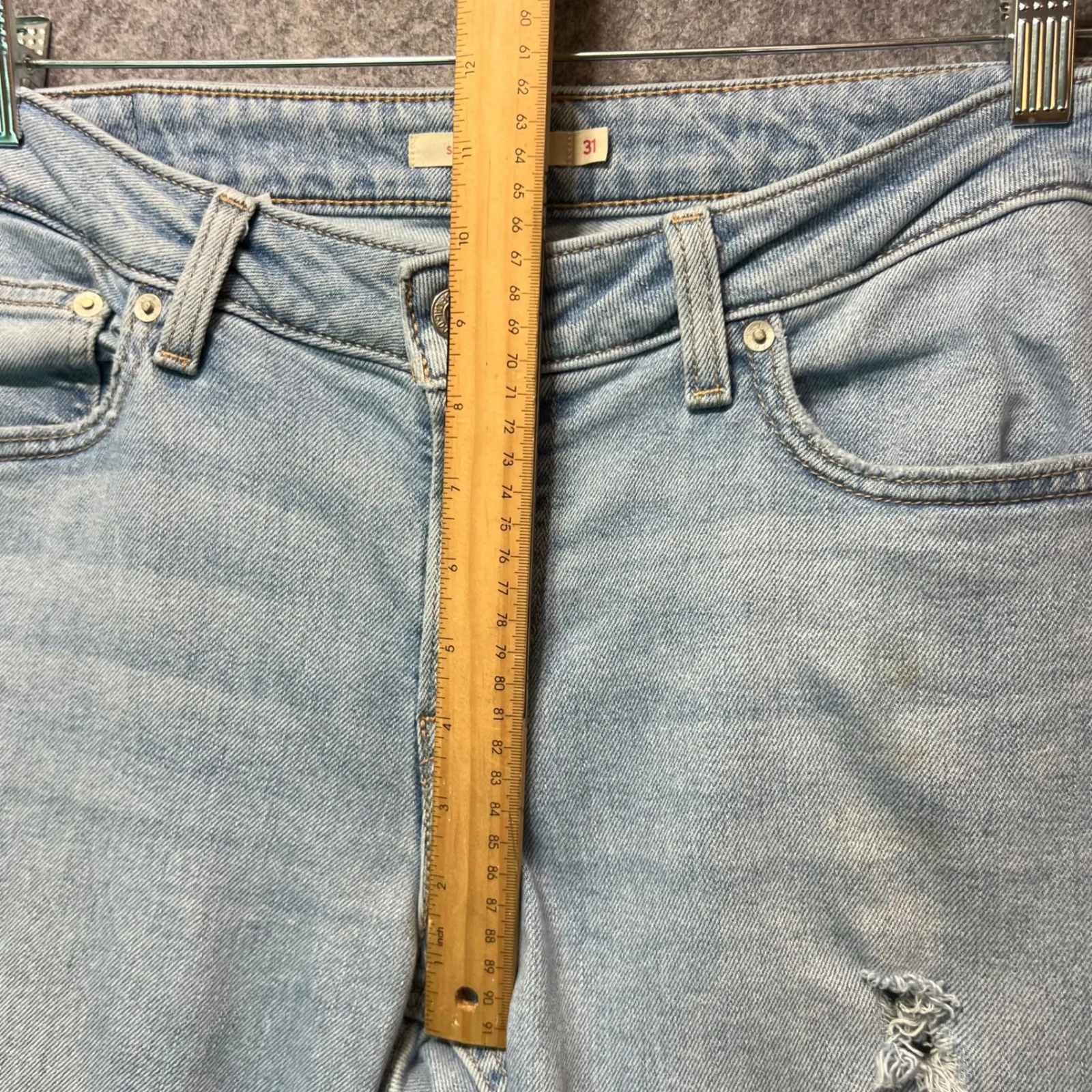 Levi's Women's Superlow‎ Boot Jeans 31 Light Wash Distressed Bootcut - Image 6