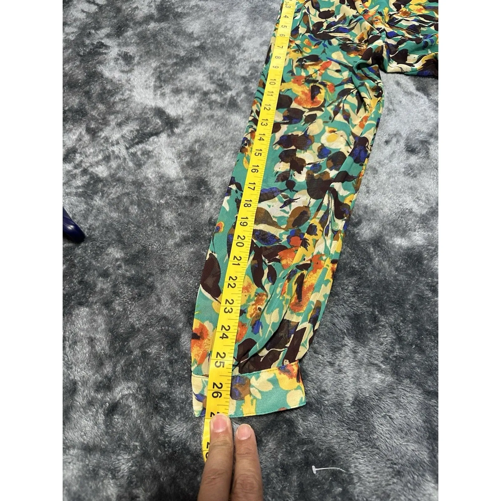 Kut From The Kloth Floral Pattern Button Up Blouse Size XL - Image 8