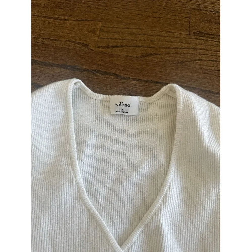 Aritzia brand Little Moon white t-shirt with side tie Size XS - Image 5