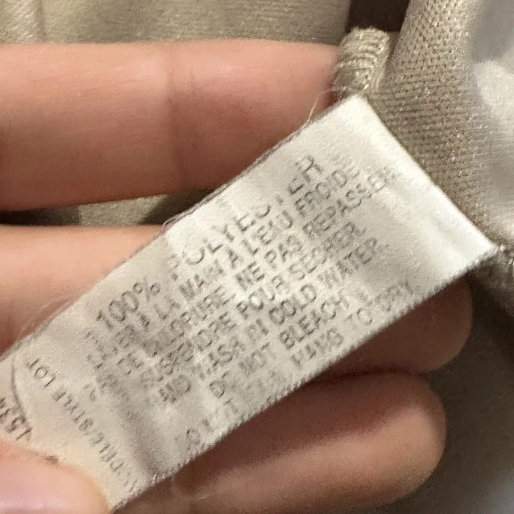 donna medium Women’s Cream Tank Top basics beige v neck tan yellow polyester - Image 4