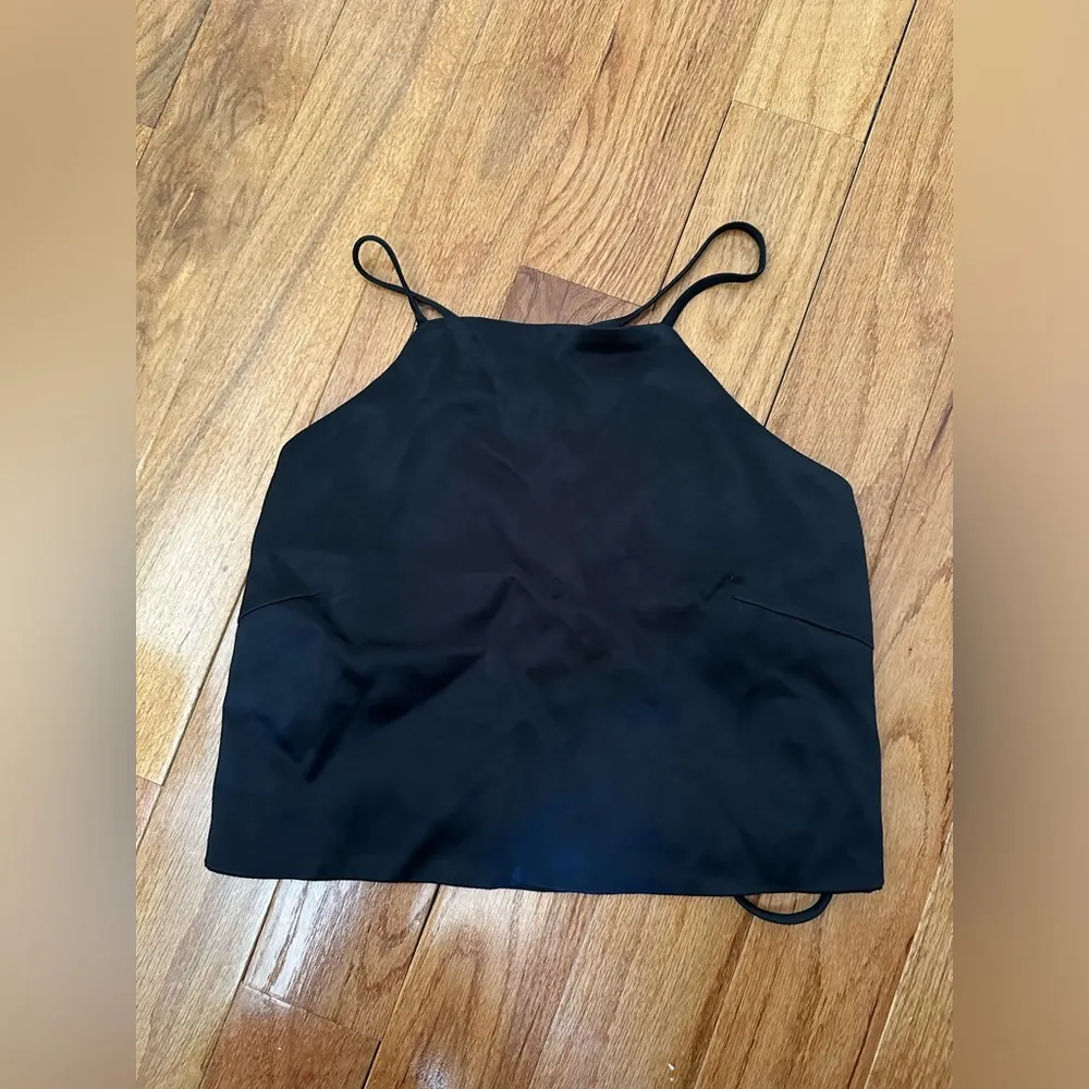 Zara Satin Effect Crop Top - Image 3