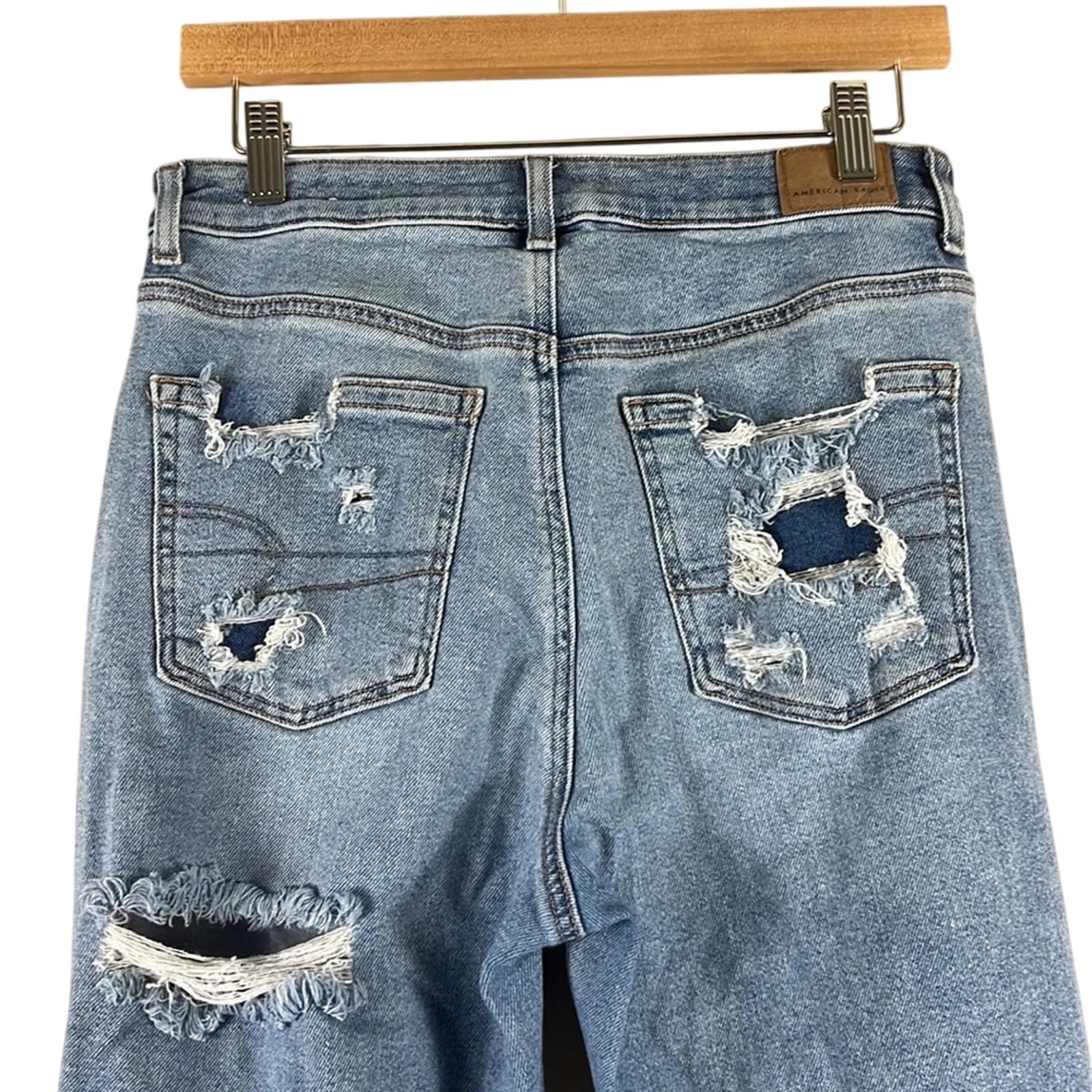 American Eagle Mom Jeans Womens 8 Light Wash High Rise Distressed Stretch Y2K - Image 4