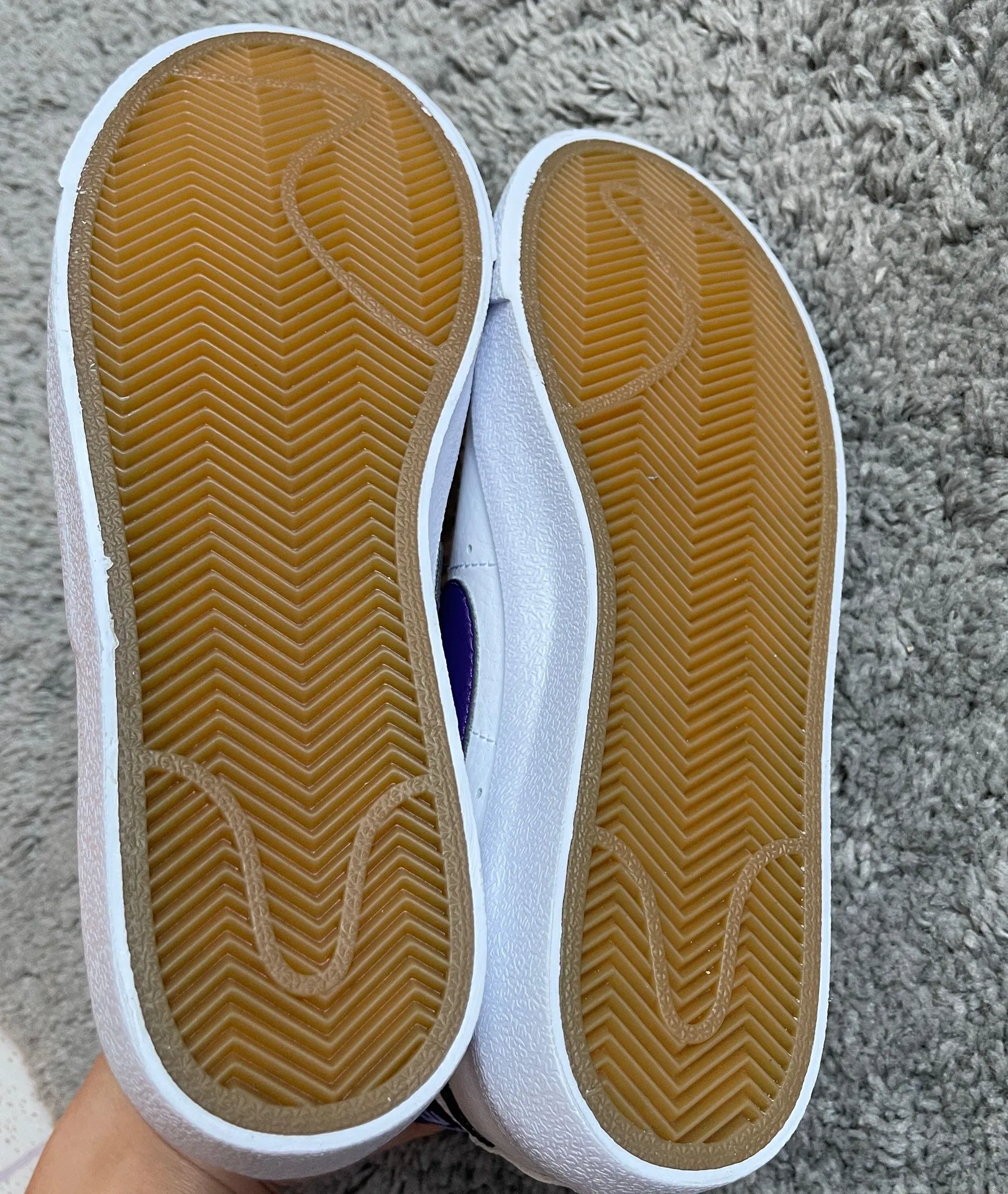 Nike   Blazer Mid - Image 4