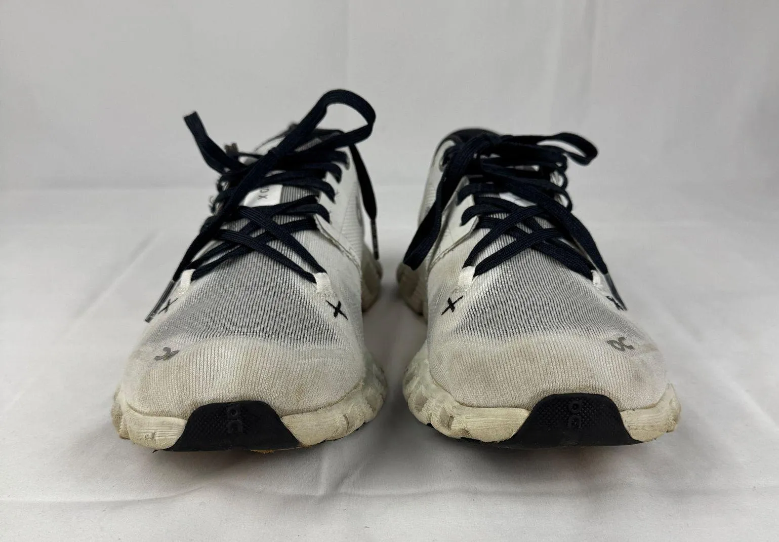 On Cloud X Women’s Running Shoes Size 8 White Gray Black Athletic Sneakers - Image 9