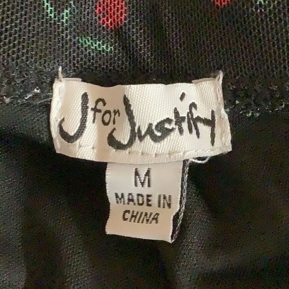 J for Justify Size Medium Cherries Print Mesh 2-Piece Crop Top & Skirt Set. New. - Image 5