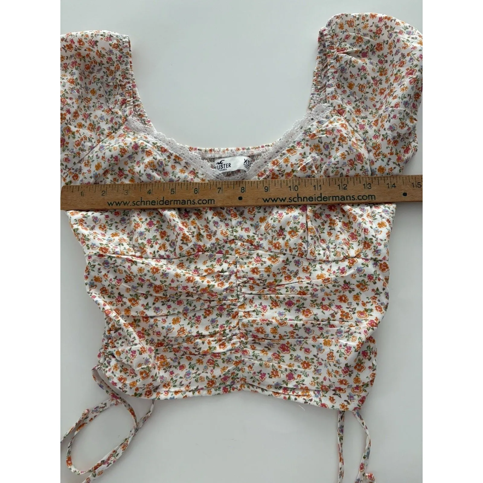 Hollister Y2K White Floral Milkmaid Babydoll Crop Top Size XS Coquette Ruching - Image 9