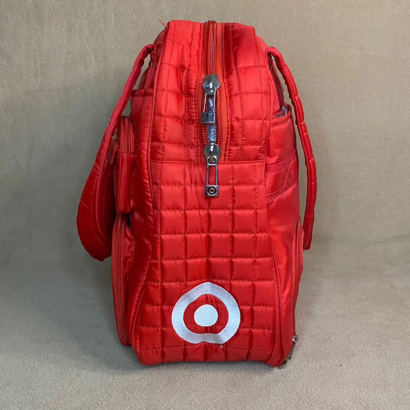 RARE Lug Target Puddle Jumper Tote Bag Red Quilted Nylon w/ Multiple Pockets GUC - Image 4