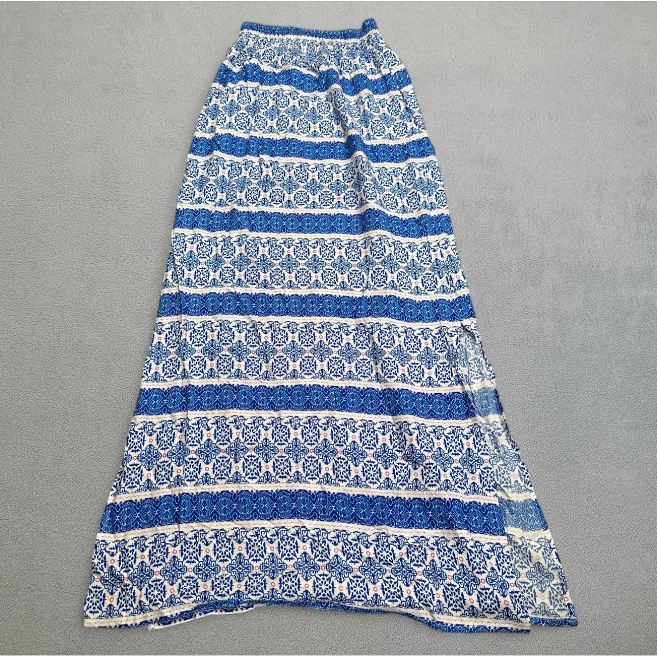 NWOT Oscar - Image 2