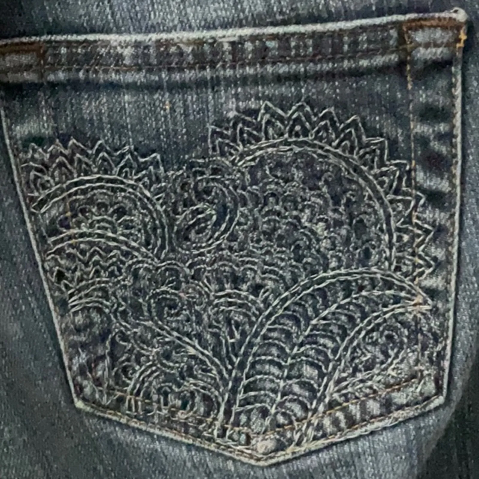 Lucky Brand Henna Sweet N Low by Gene Montesano 8/29 Casual Boho Western Preppy - Image 5