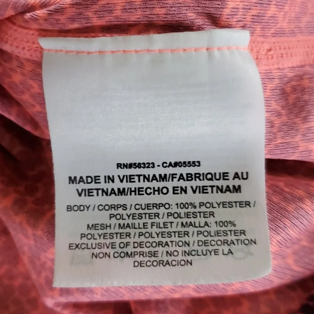 nike activewear tank size small - Image 8