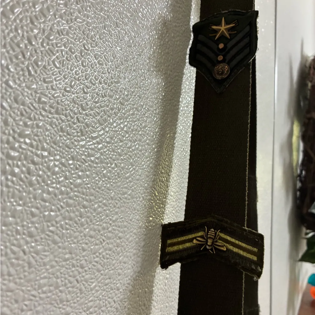 Ah dorned NY Classic Messenger Crossbody Velvet Velour Bag Vegan olive green - Image 8