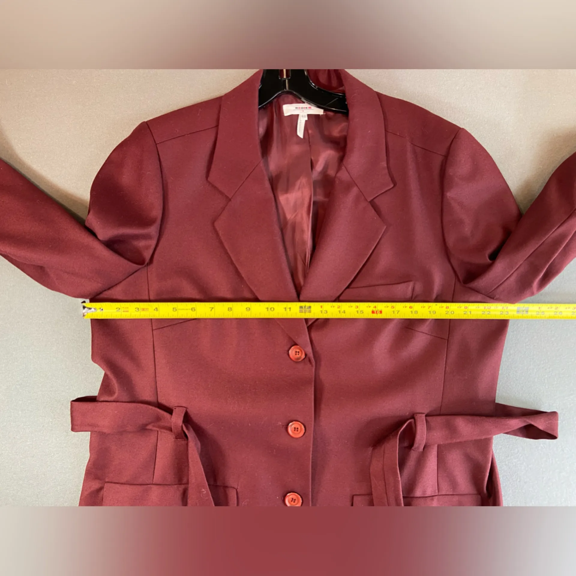 Rodier wool Blazer, belted and buttoned, front pockets, size 16‎ Pink - Image 7