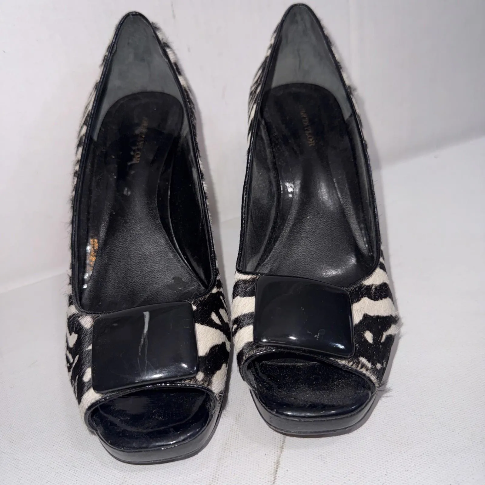 Vintage Y2K Ann Taylor Pumps Zebra Print Calf Hair Black Peep Toe High Heels 8.5 - Image 5