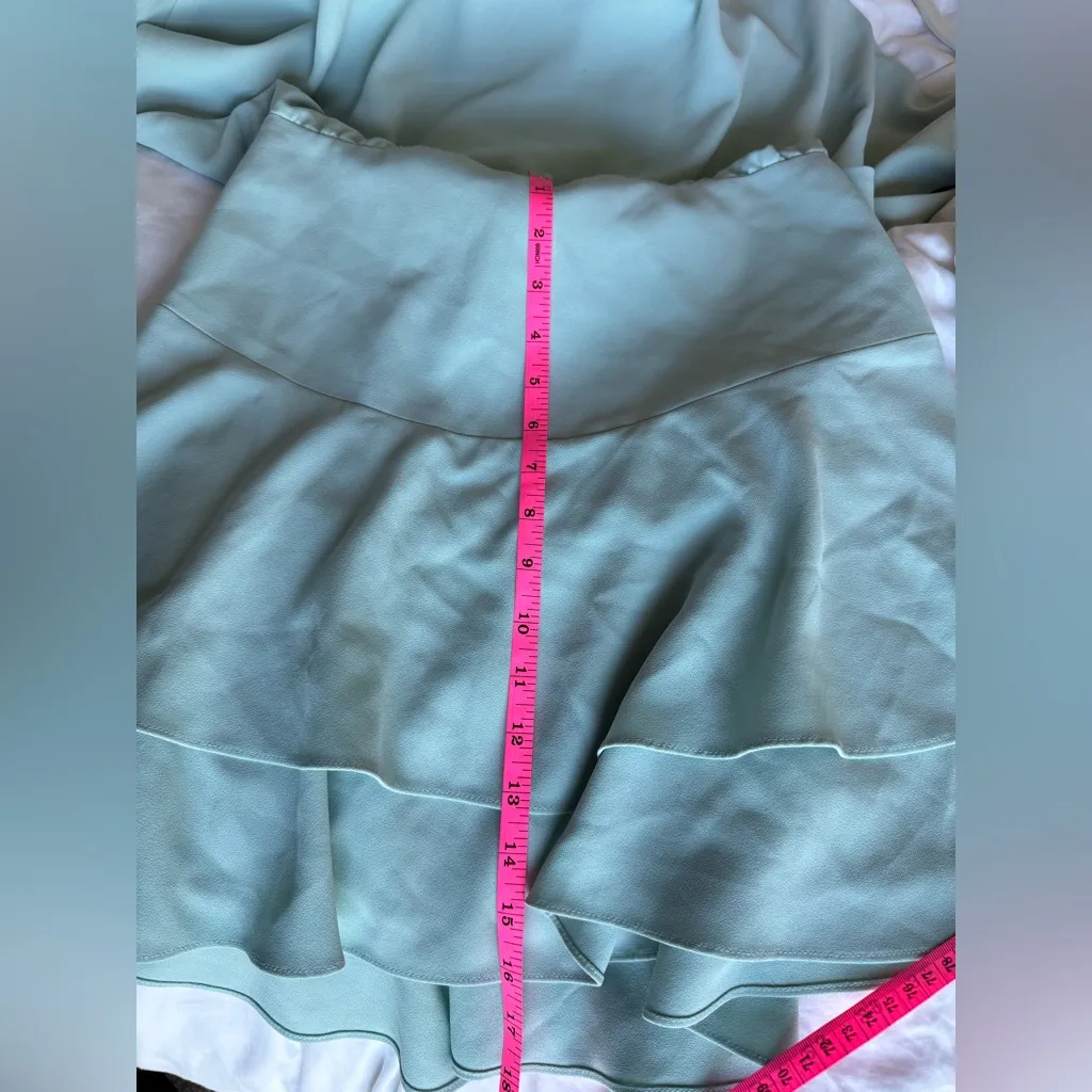 Alice and Olivia Palmira Tie Back Tiered Mini Dress - Image 7