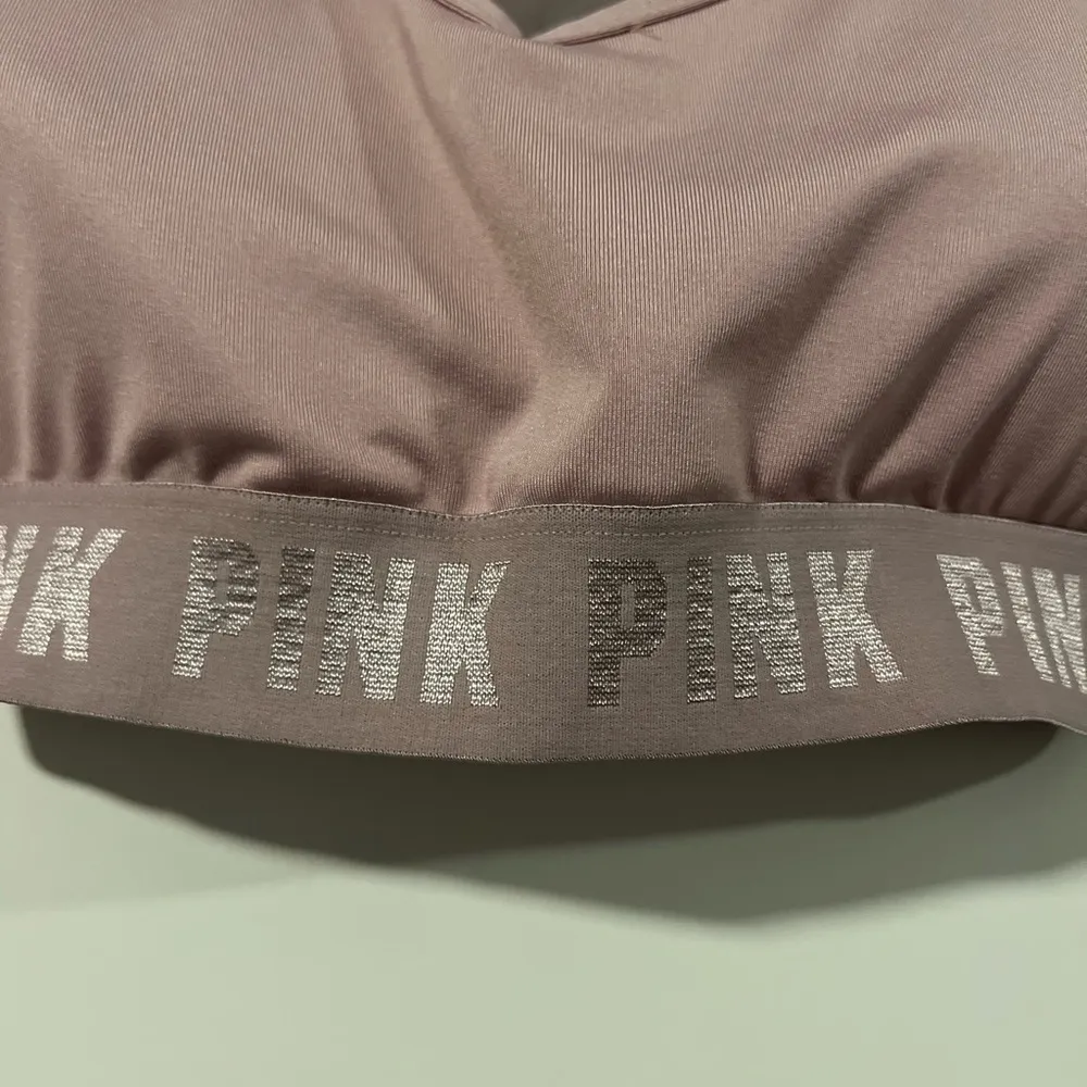 Victorias Secret Sport Bra small Active Pink Racer Back LINED Workout Logo Mesh - Image 4