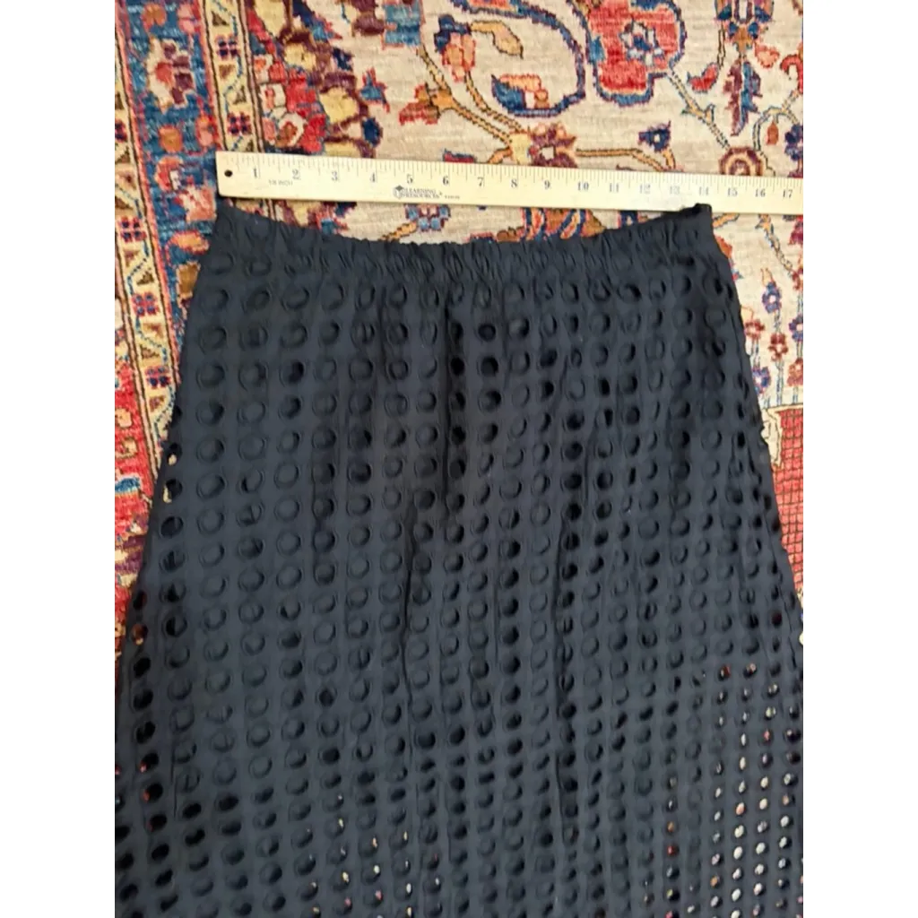 Tuckernuck Black Eyelet Midi Skirt M Cotton Lined Elastic Waist Nautical Preppy - Image 4