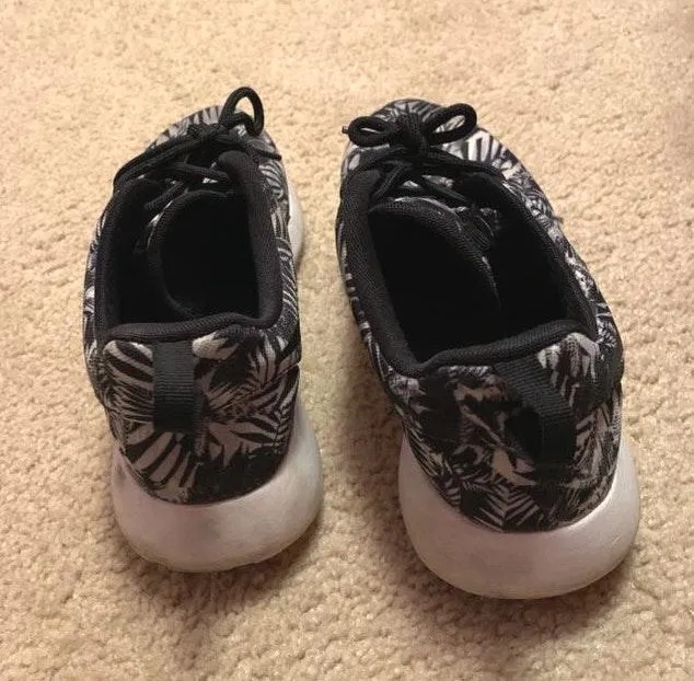 Nike Roshe - Image 2