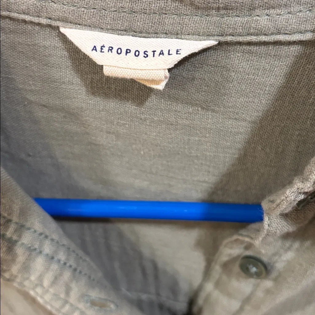 AEROPOSTALE SAGE GREEN WAFFLE KNIT LONG SLEEVE BUTTON DOWN TOP WITH POCKET XS - Image 3