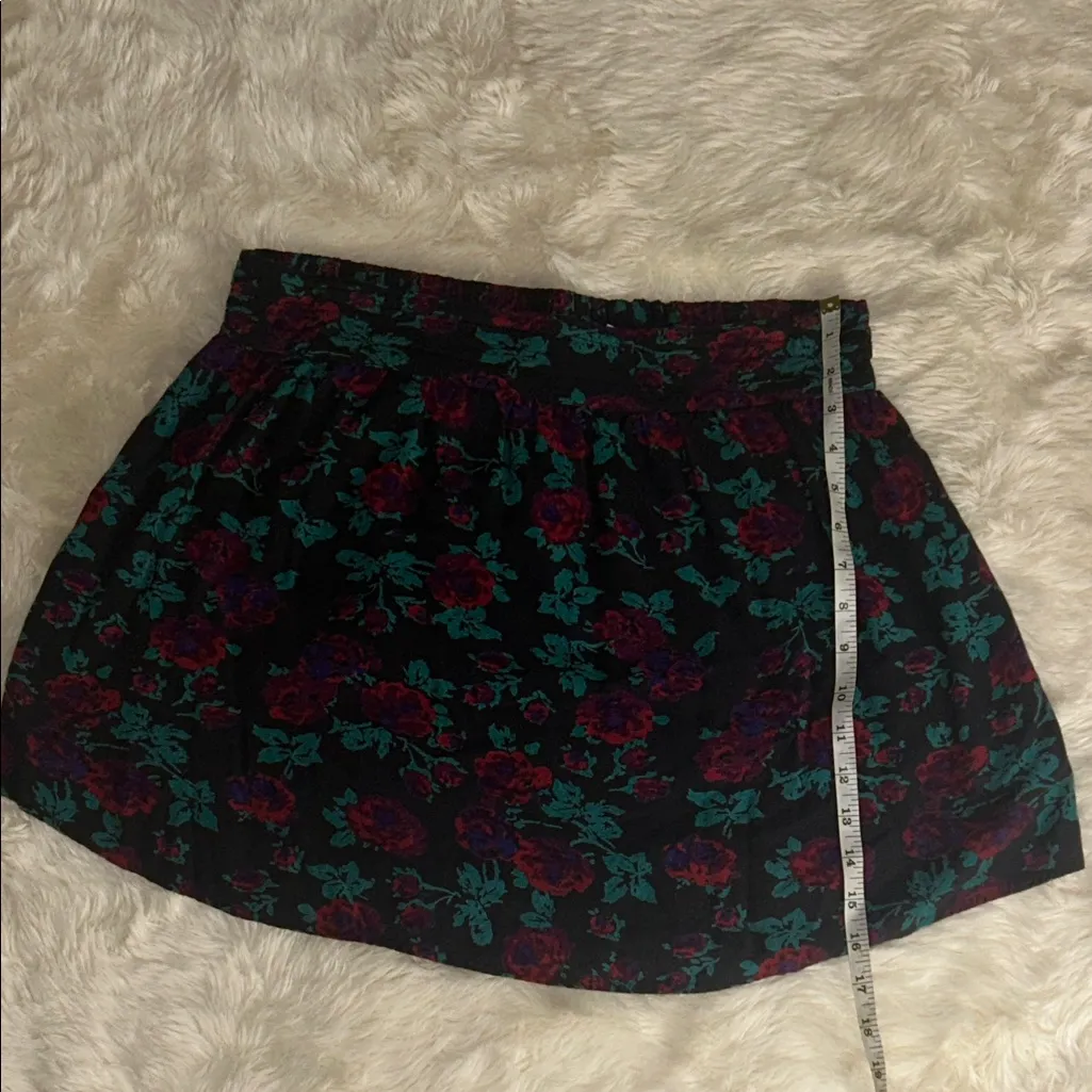 Kimchi Blue Floral Black Skirt - Image 5