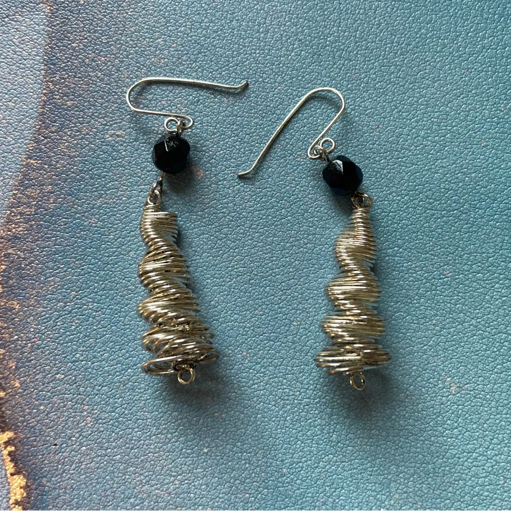 Silver Spiral Cone Funky Drop Earrings Black‎ Bead Coiled Wire Retro Y2K Jewelry - Image 4