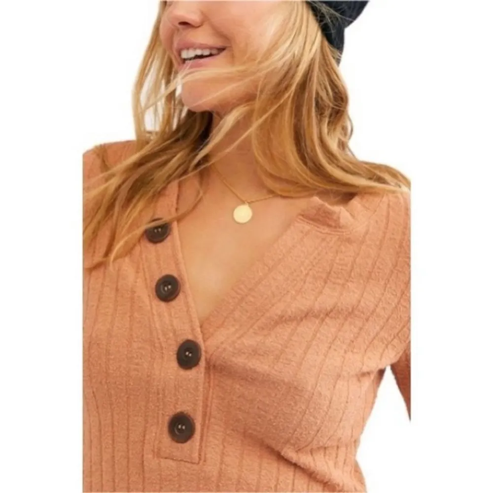 we the free button oliver henley top - Image 3