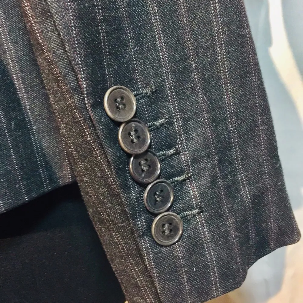 ZARA  Basic gray pinstripe blazer. - Image 5