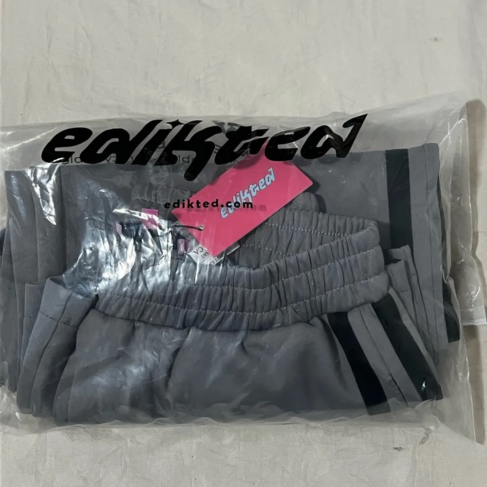 track pants - Image 3