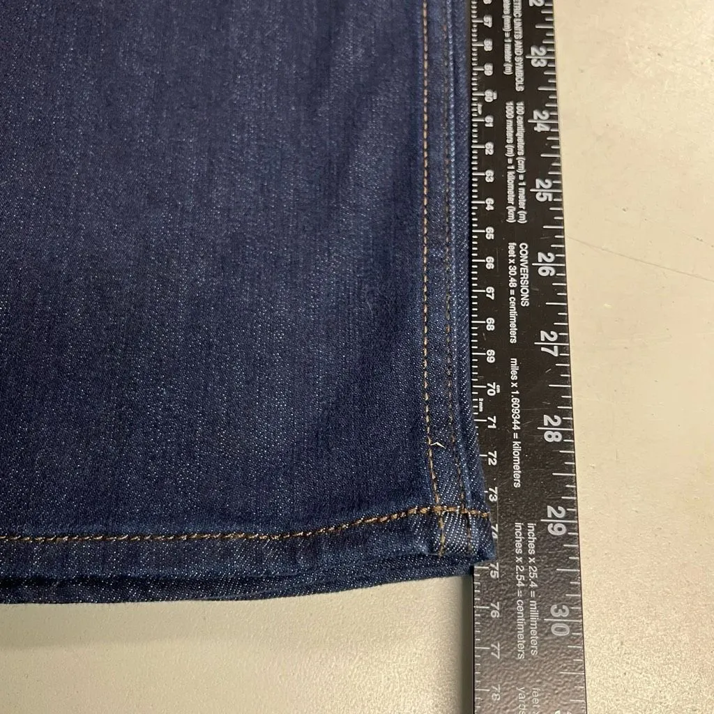 LEE Women’s MidRise Regular Fit Straight Dark Wash Jeans Blue 16 M NEW Inseam 29 - Image 6