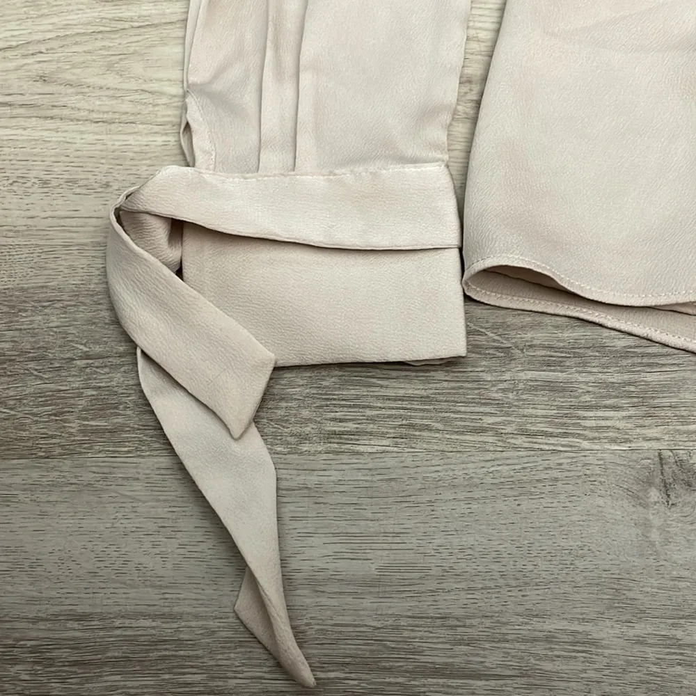 Beige Long Tie Sleeve V-Neck Blouse Size XS - Image 12