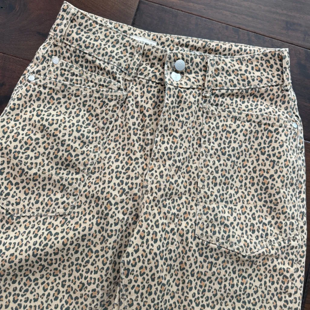 ANTHROPOLOGIE Pilcro Leopard Print Barrel Jeans Denim Size 27 - Image 2
