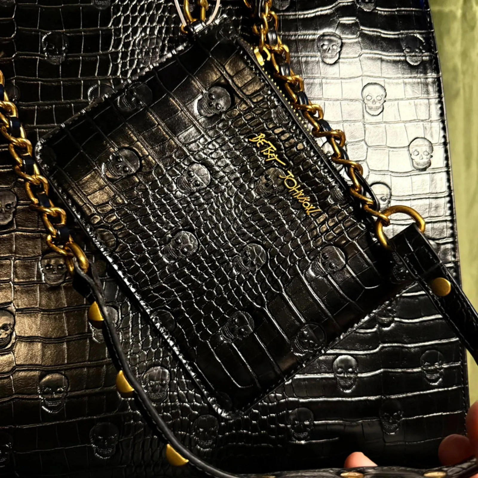 Betsey Johnson Black Skull Croc Tote Bag With Matching Zip Pouch NWT - Image 3