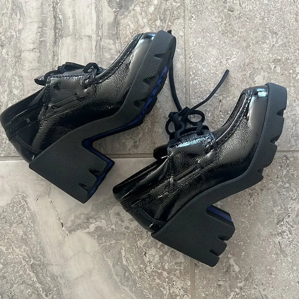 Burberry Leather Stride Loafers in Black, Size 37.5 NEW in Box w/DustBag $1150 - Image 6