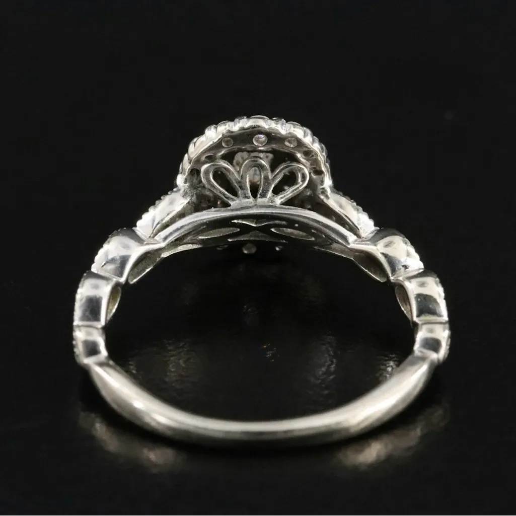 10K SOLID WHITE GOLD .46 CTW EMERALD CUT DIAMOND WITH ROUNDS RING (4.75) Silver - Image 4