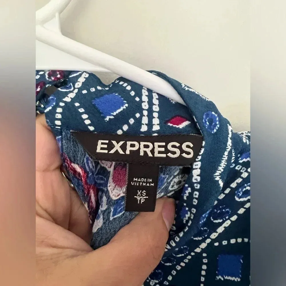 Express Cobalt Blue floral print key hole long sleeve dress‎ size XS - Image 10