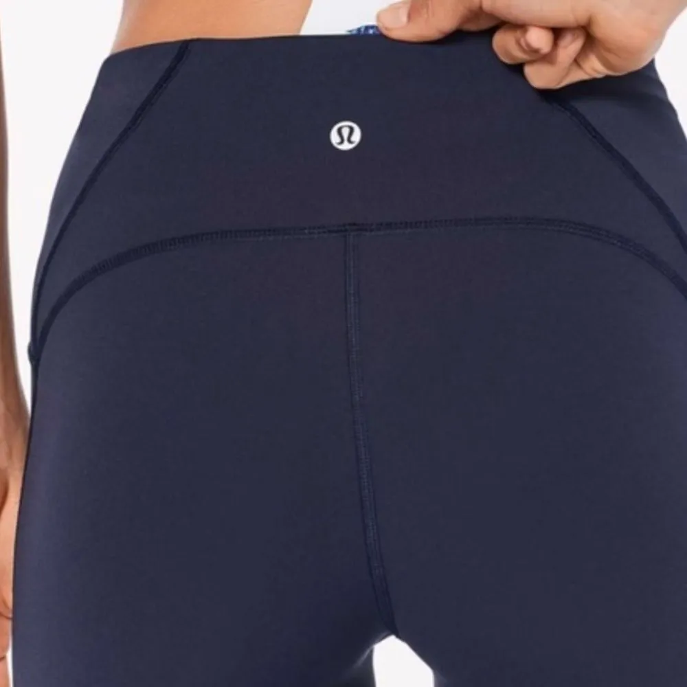 Lululemon Train Times 7/8 Pant (25" )
Midnight Navy / Black - Image 3