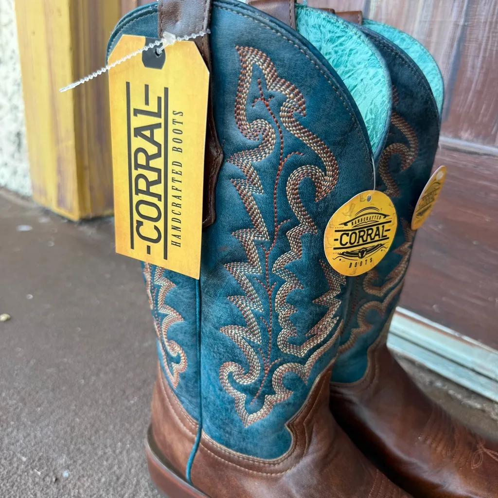 Corral Brown and Teal Western Boots size 8.5 - Image 4