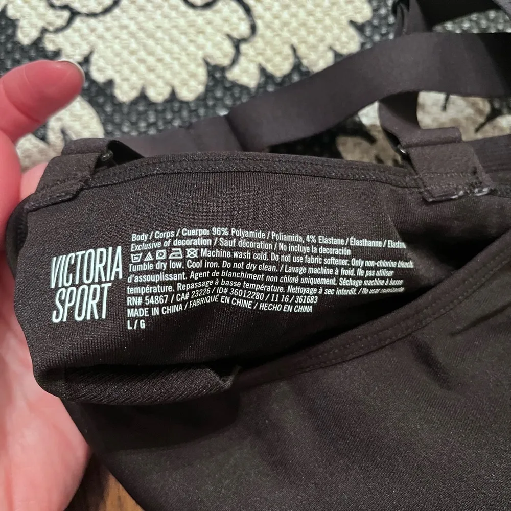 Victoria secret sport black sport bra size large - Image 3