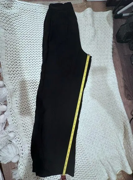 GIORGIO ARMANI LE COLLEZIONI SIZE 10 USA 44 Italy Black Trousers open down - Image 2